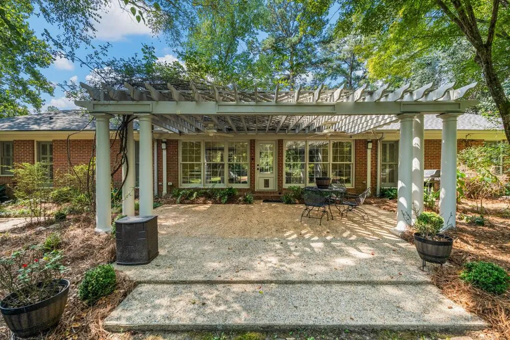 6156 Marlowe Drive Columbus, GA 31904