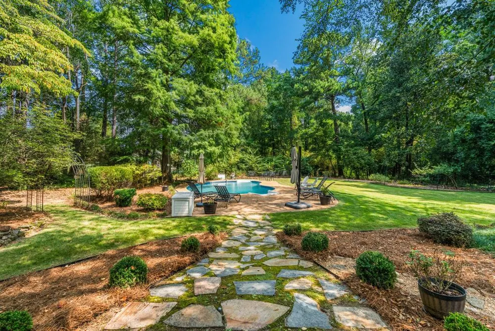 6156 Marlowe Drive Columbus, GA 31904