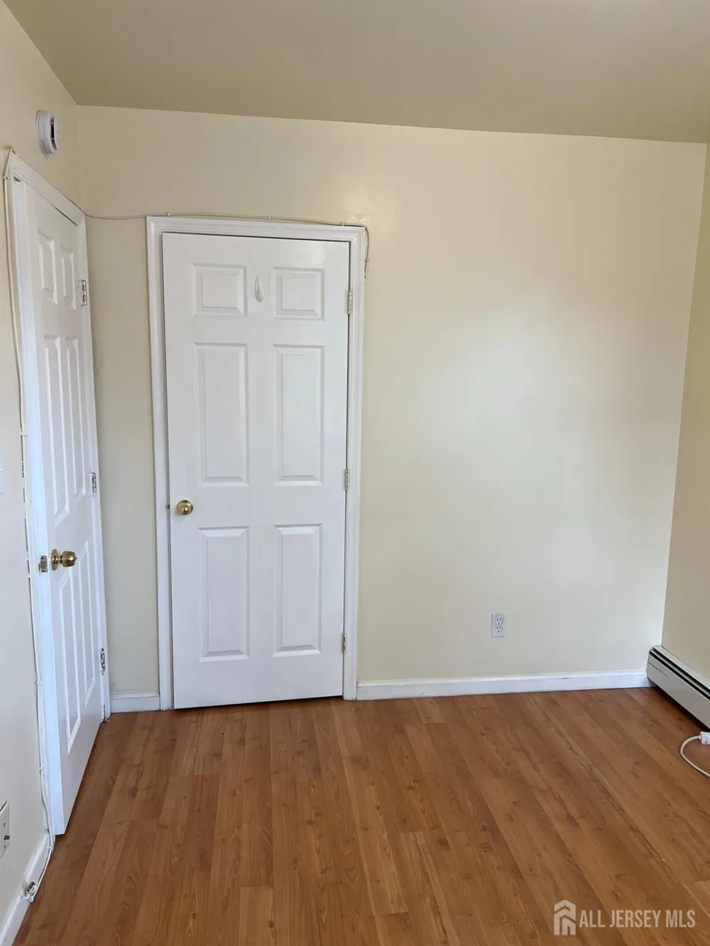 44 High Street #2 New Brunswick, NJ 08901
