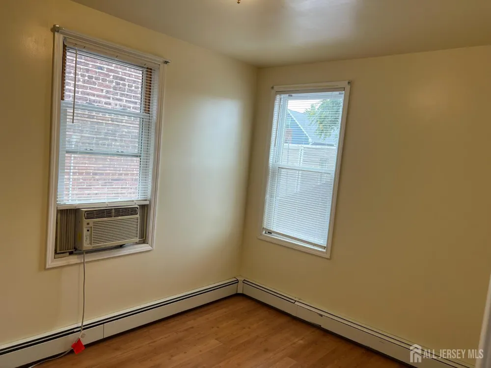 44 High Street #2 New Brunswick, NJ 08901