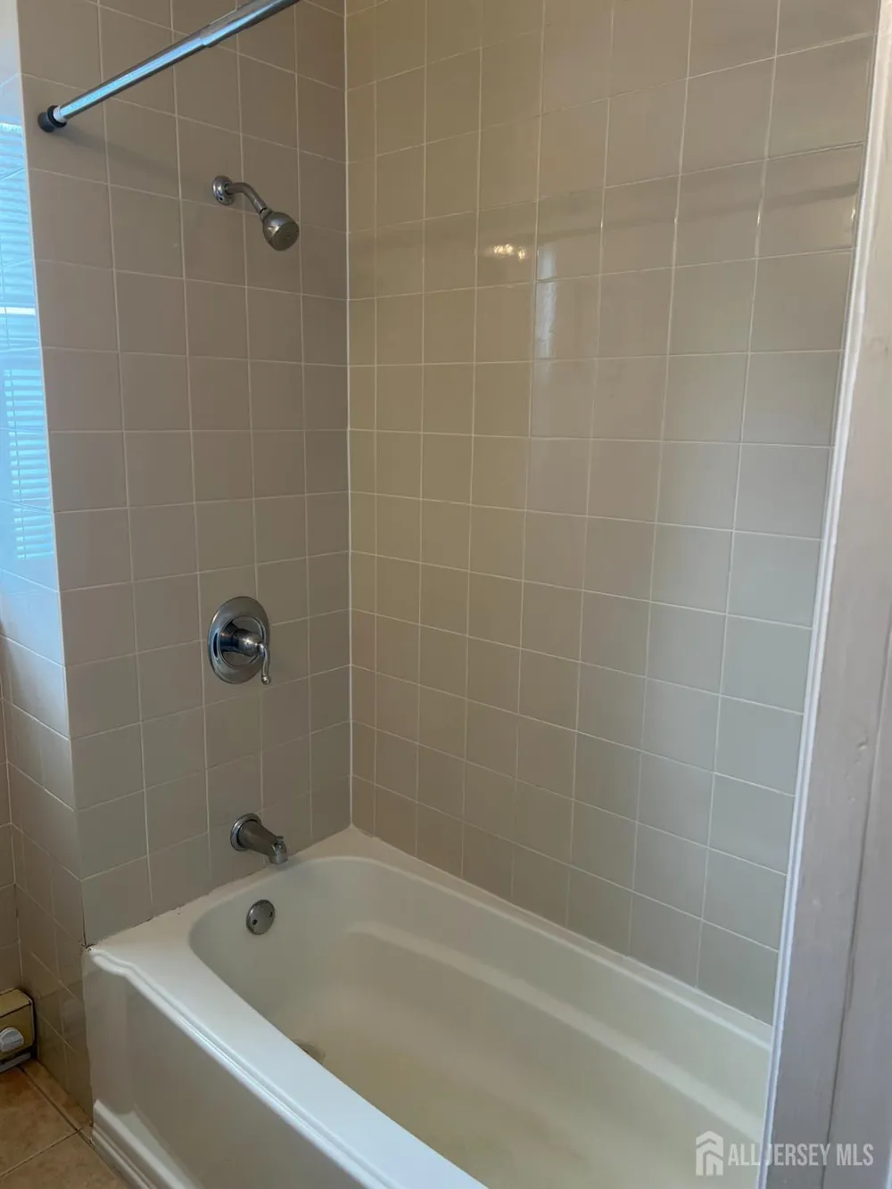 44 High Street #2 New Brunswick, NJ 08901