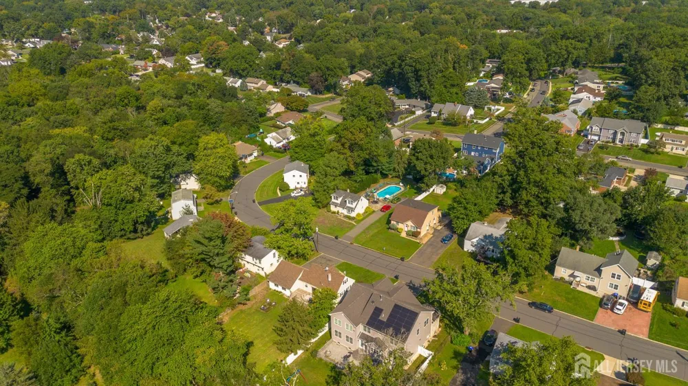 81 Lois Avenue East Brunswick, NJ 08816