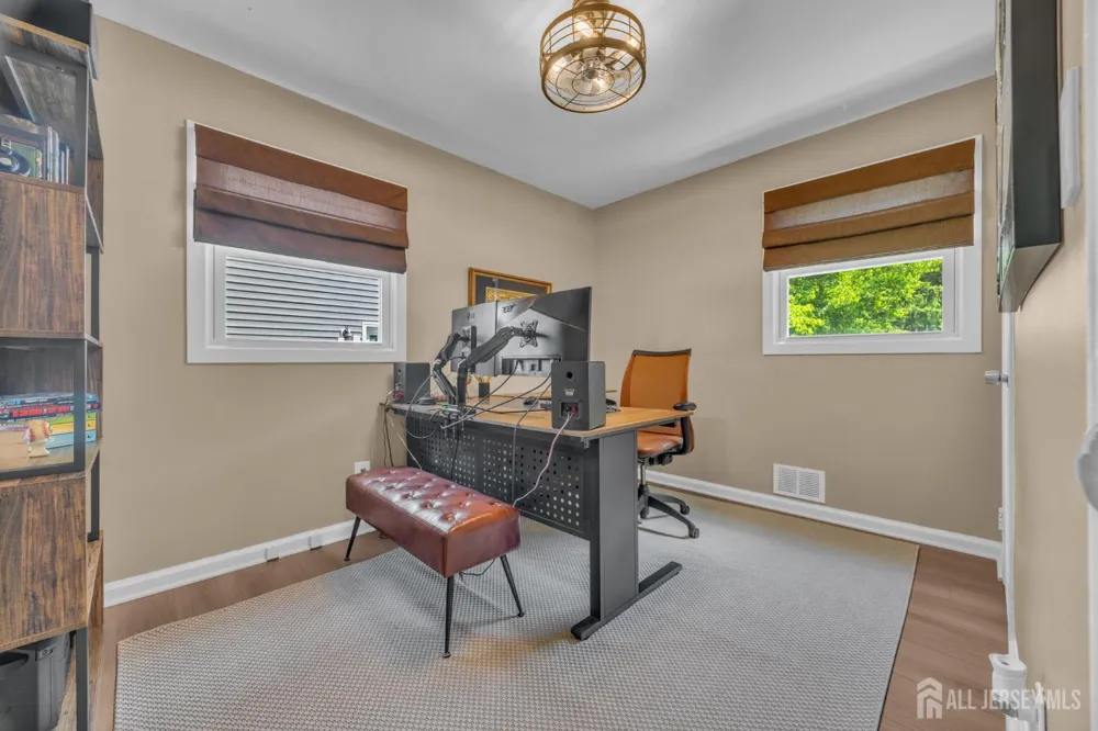 81 Lois Avenue East Brunswick, NJ 08816