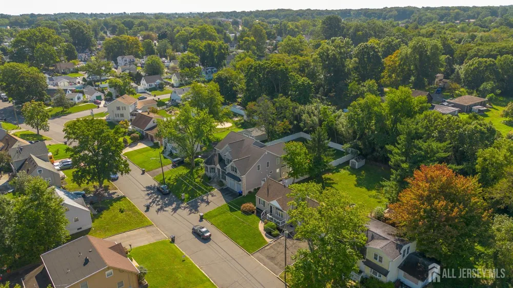 81 Lois Avenue East Brunswick, NJ 08816