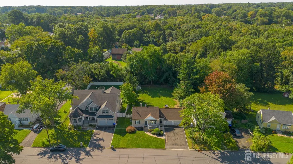 81 Lois Avenue East Brunswick, NJ 08816