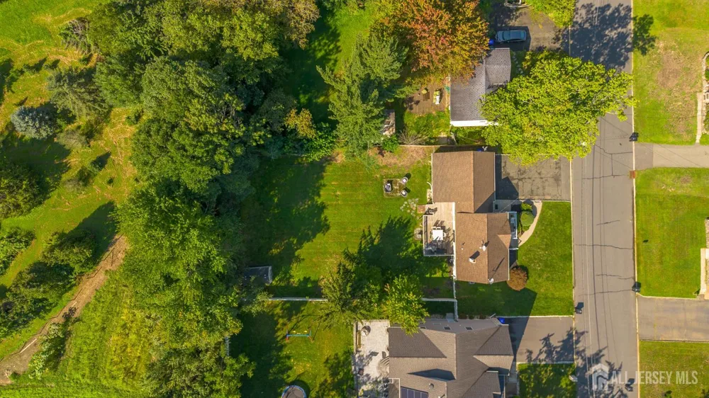 81 Lois Avenue East Brunswick, NJ 08816