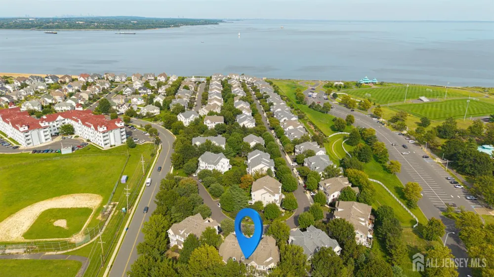 118 S Shore Drive S South Amboy, NJ 08879