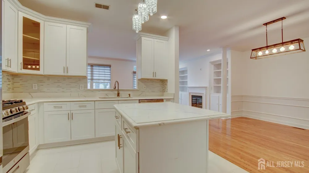 118 S Shore Drive S South Amboy, NJ 08879