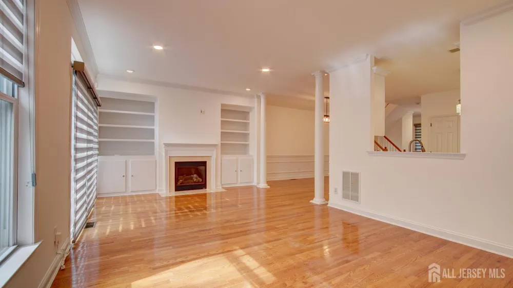 118 S Shore Drive S South Amboy, NJ 08879