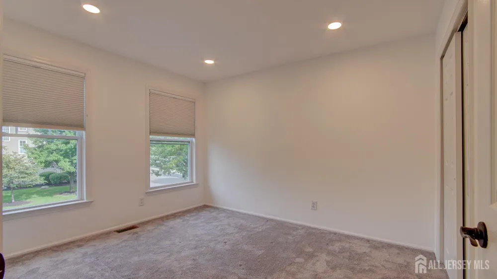 118 S Shore Drive S South Amboy, NJ 08879