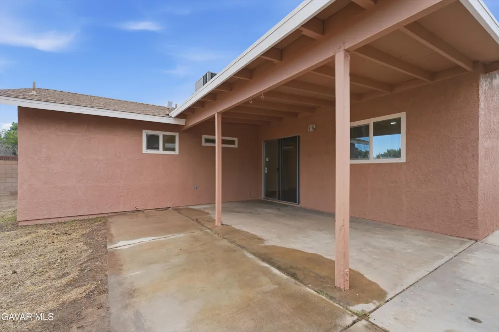 44453 Watford Ave Avenue Lancaster, CA 93535