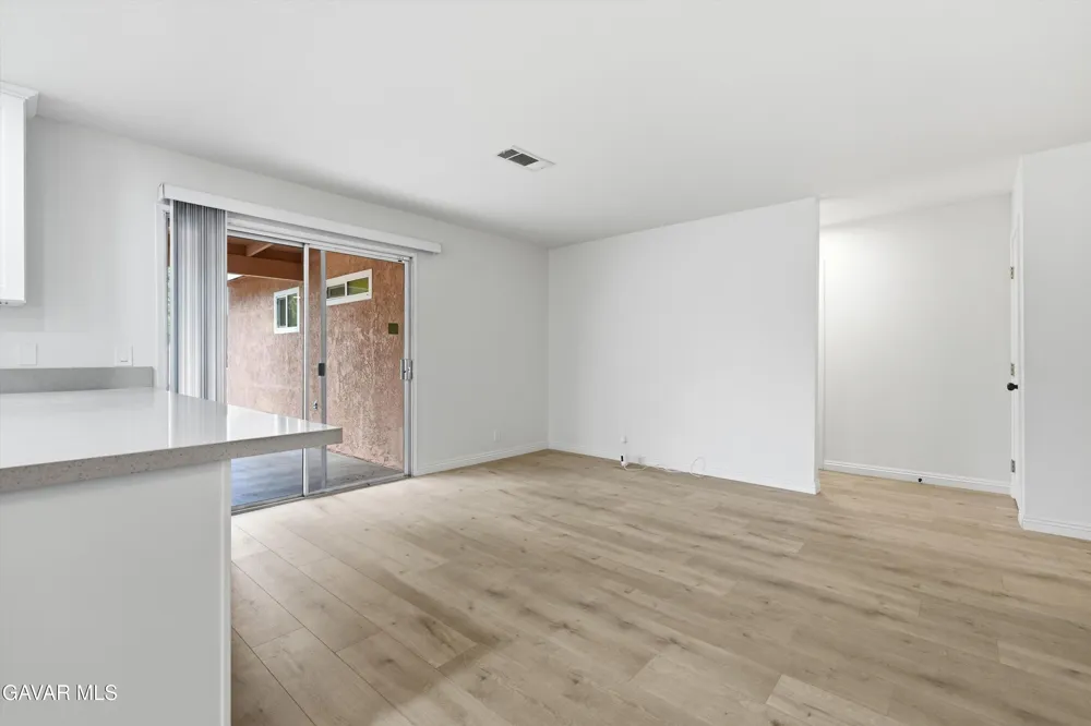 44453 Watford Ave Avenue Lancaster, CA 93535