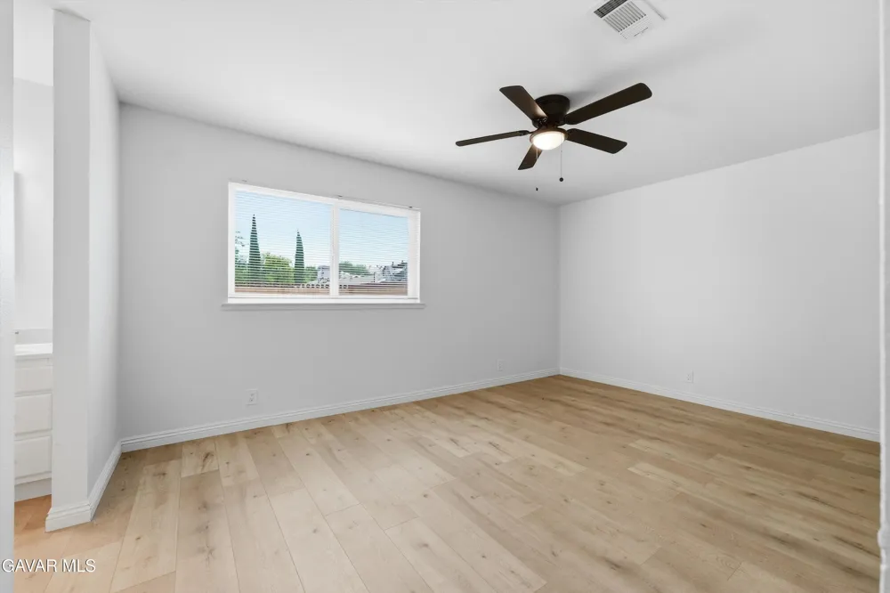 44453 Watford Ave Avenue Lancaster, CA 93535