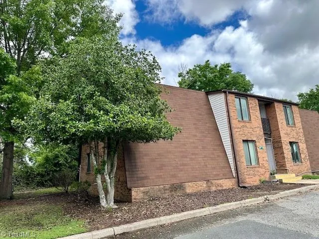 517 Market Street #H Graham, NC 27253