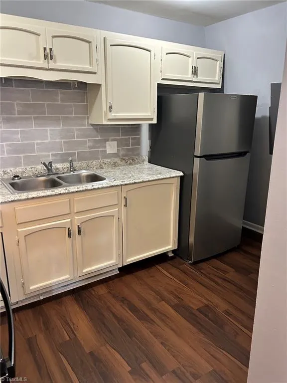 517 Market Street #H Graham, NC 27253