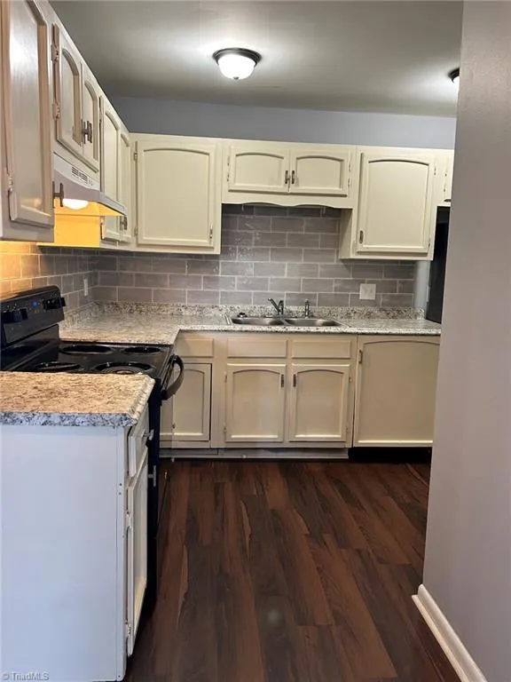 517 Market Street #H Graham, NC 27253