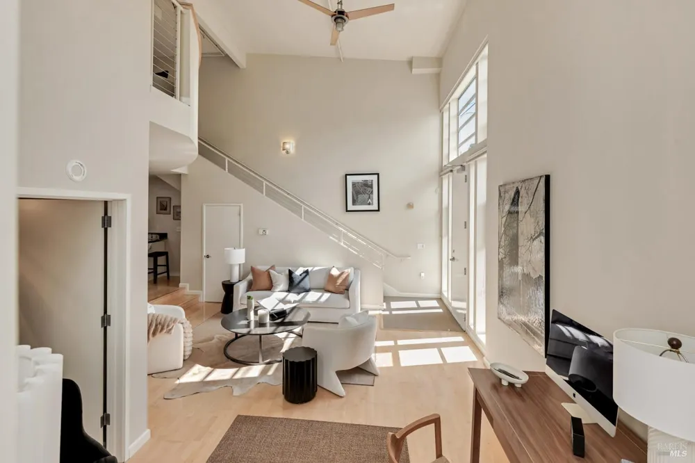 756 1st Street W ##10 Sonoma, CA 95476