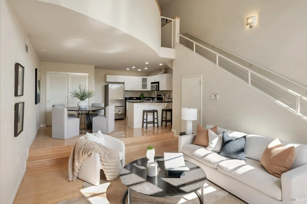 756 1st Street W ##10 Sonoma, CA 95476