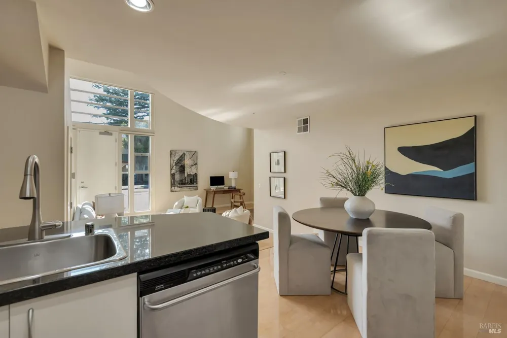 756 1st Street W ##10 Sonoma, CA 95476