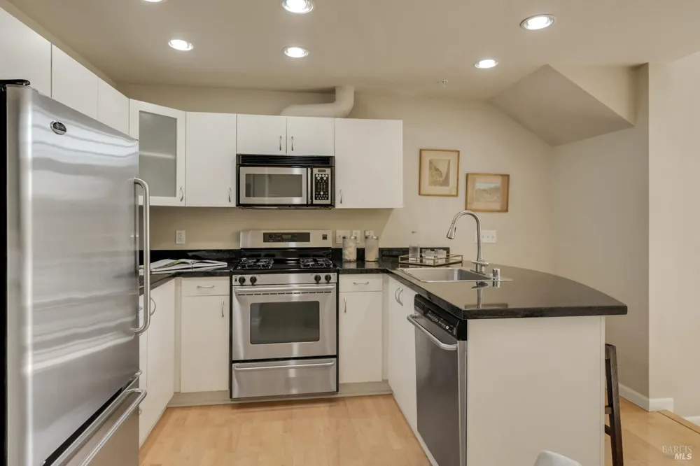 756 1st Street W ##10 Sonoma, CA 95476
