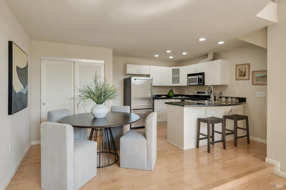 756 1st Street W ##10 Sonoma, CA 95476