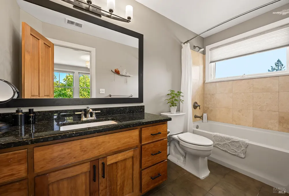 326 Liberty Street Petaluma, CA 94952