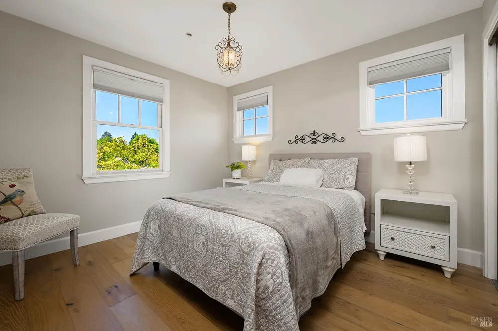 326 Liberty Street Petaluma, CA 94952