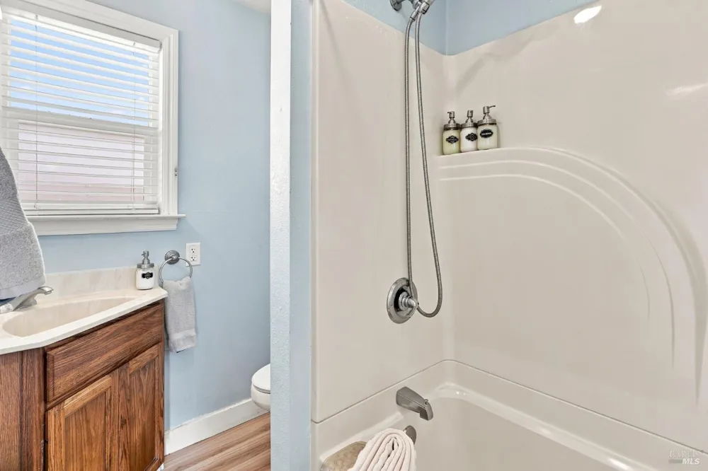 18725 Highway 1 Highway Fort Bragg, CA 95437