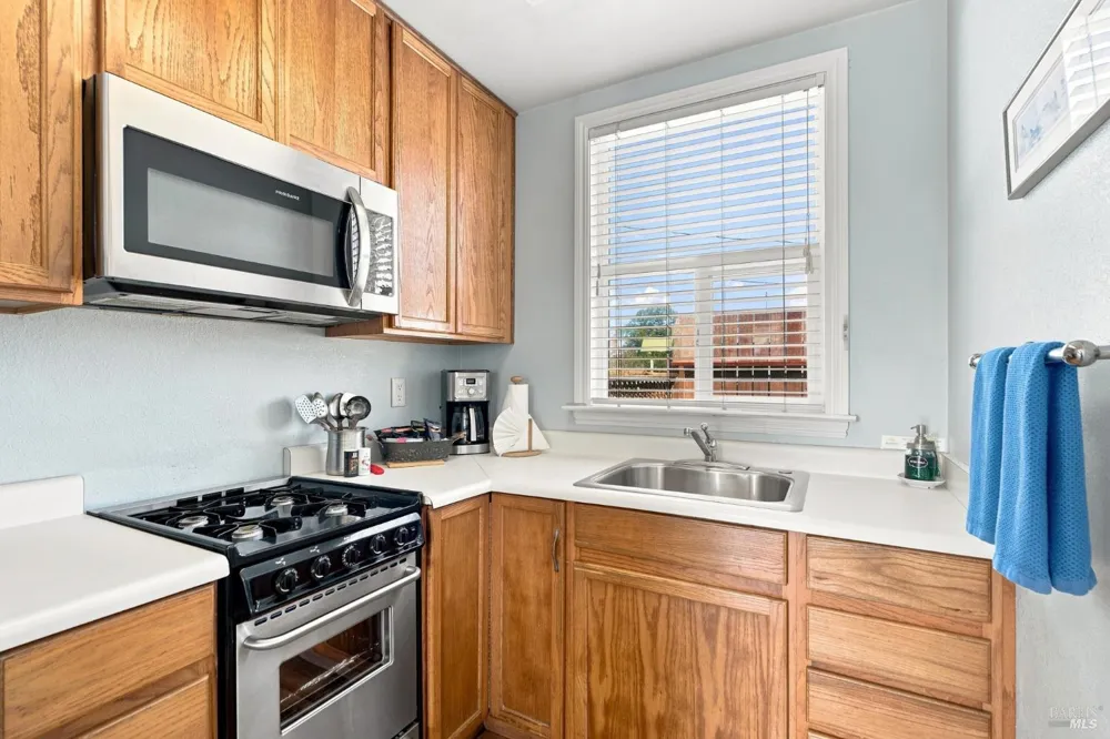 18725 Highway 1 Highway Fort Bragg, CA 95437