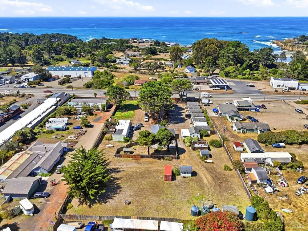 18725 Highway 1 Highway Fort Bragg, CA 95437