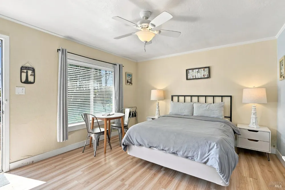 18725 Highway 1 Highway Fort Bragg, CA 95437