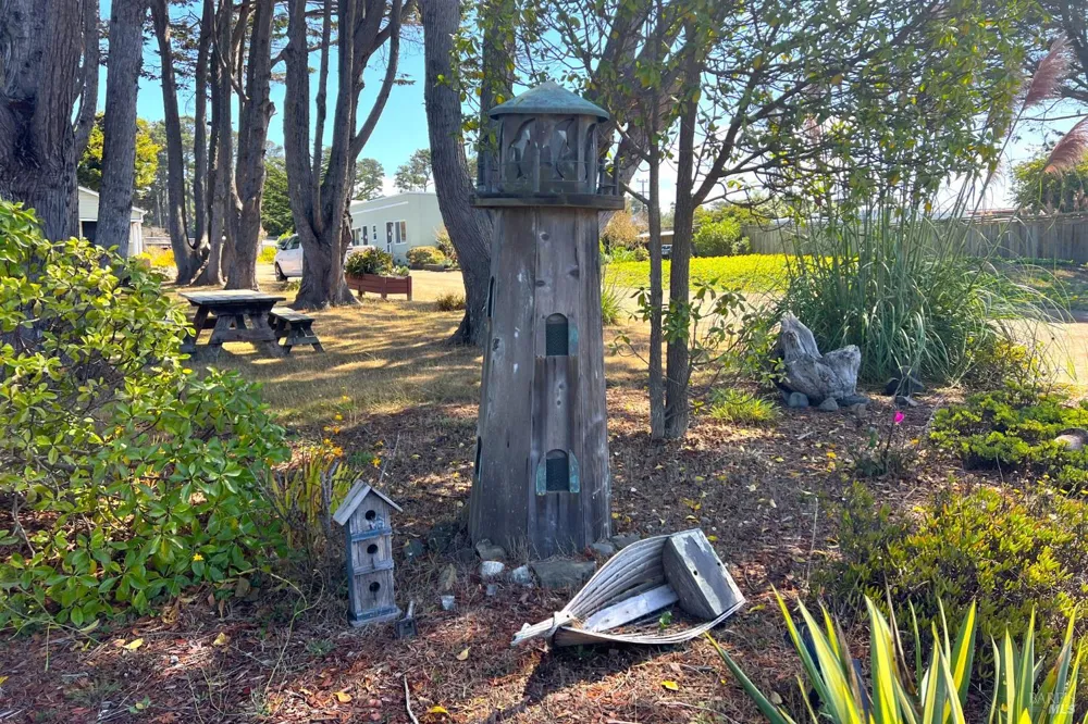 18725 Highway 1 Highway Fort Bragg, CA 95437