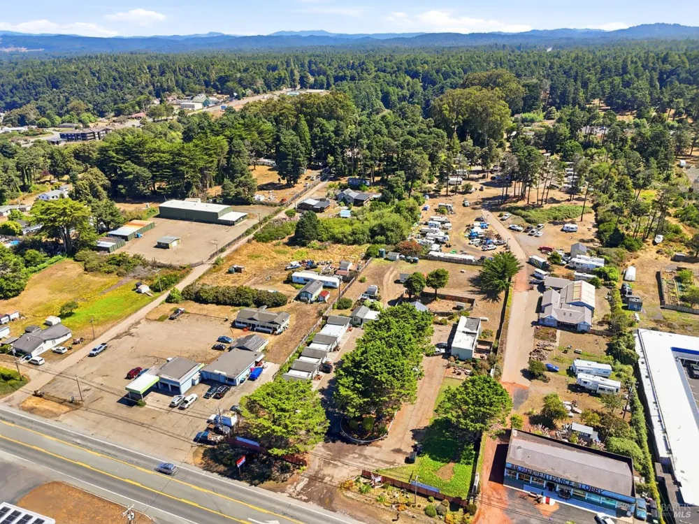 18725 Highway 1 Highway Fort Bragg, CA 95437