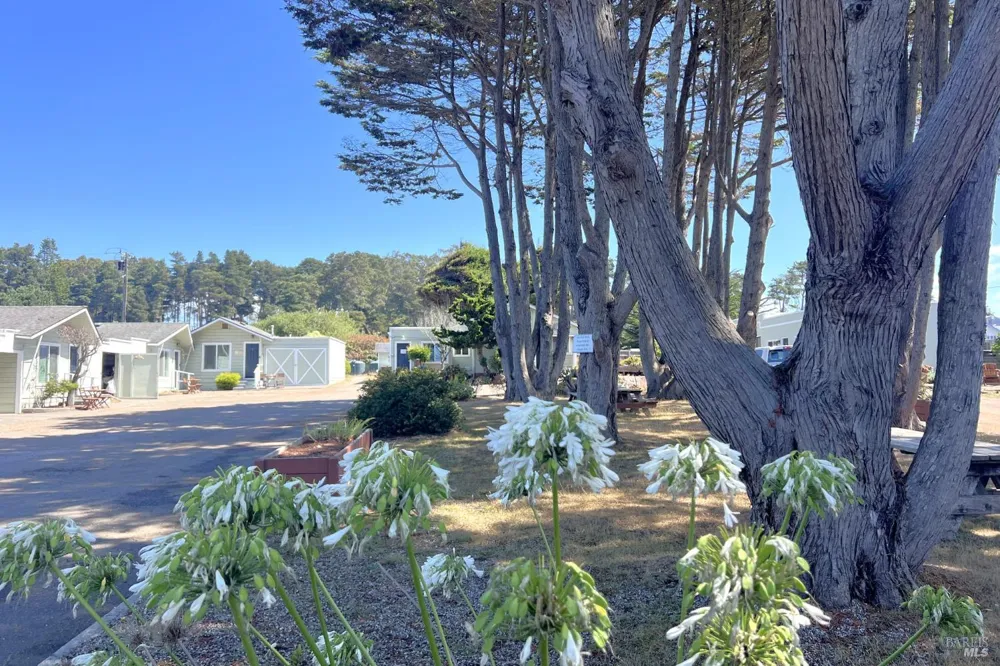 18725 Highway 1 Highway Fort Bragg, CA 95437