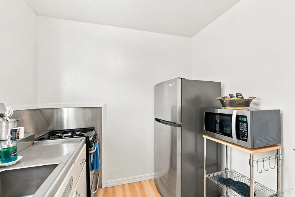 18725 Highway 1 Highway Fort Bragg, CA 95437