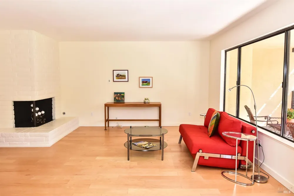 183 Guadalupe Drive Sonoma, CA 95476
