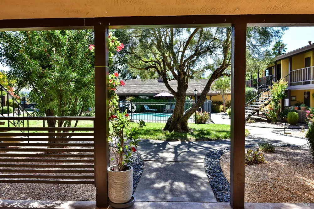183 Guadalupe Drive Sonoma, CA 95476