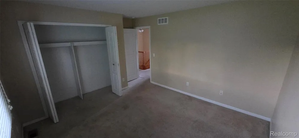 380 Huntington Court Rochester Hills City, MI 48307