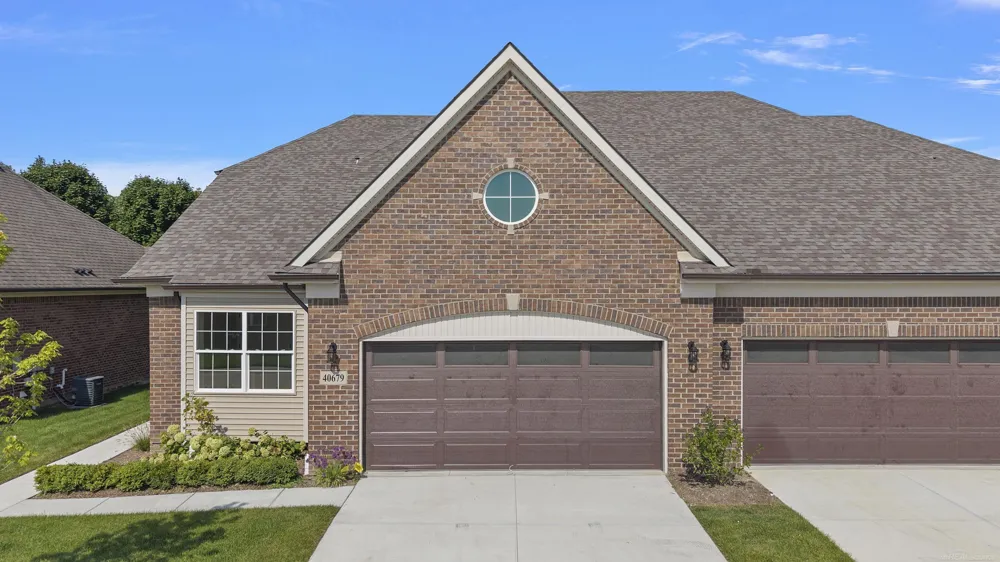 40679 Azalea Drive Clinton Charter Township, MI 48036