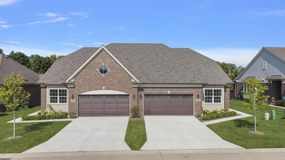 40679 Azalea Drive Clinton Charter Township, MI 48036