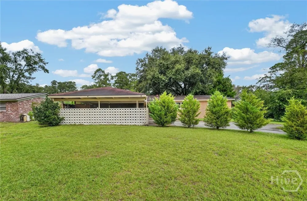 406 Willow Road Savannah, GA 31419