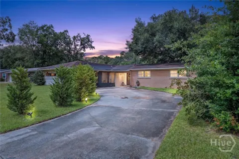 406 Willow Road