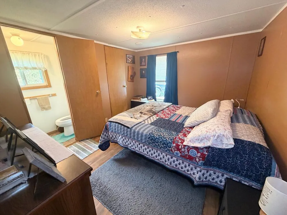 N Ridge Dr. Waynesville, NC 28785