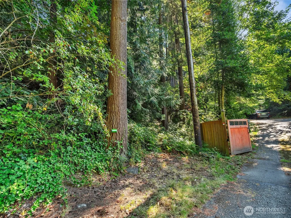 7414 Soundview Drive Edmonds, WA 98026