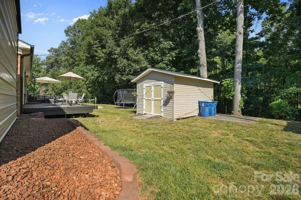 2428 Side Lane Conover, NC 28613