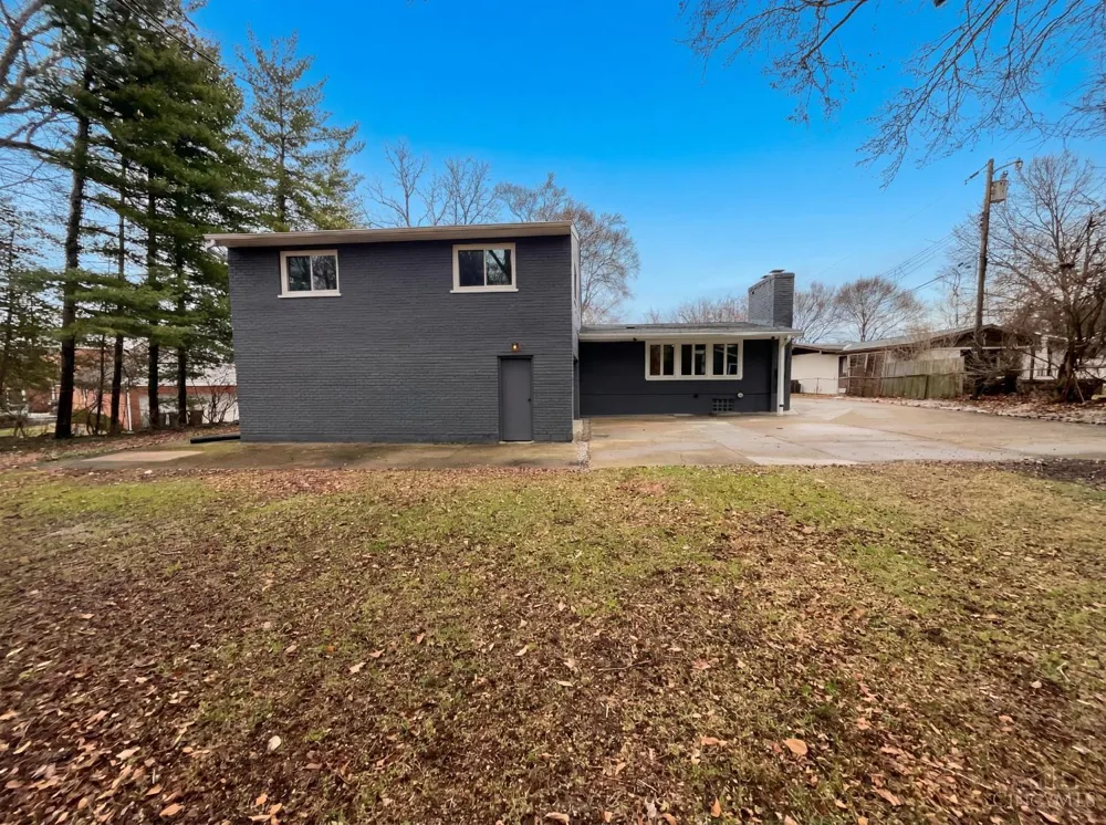 7809 View Place Drive Springfield, OH 45224