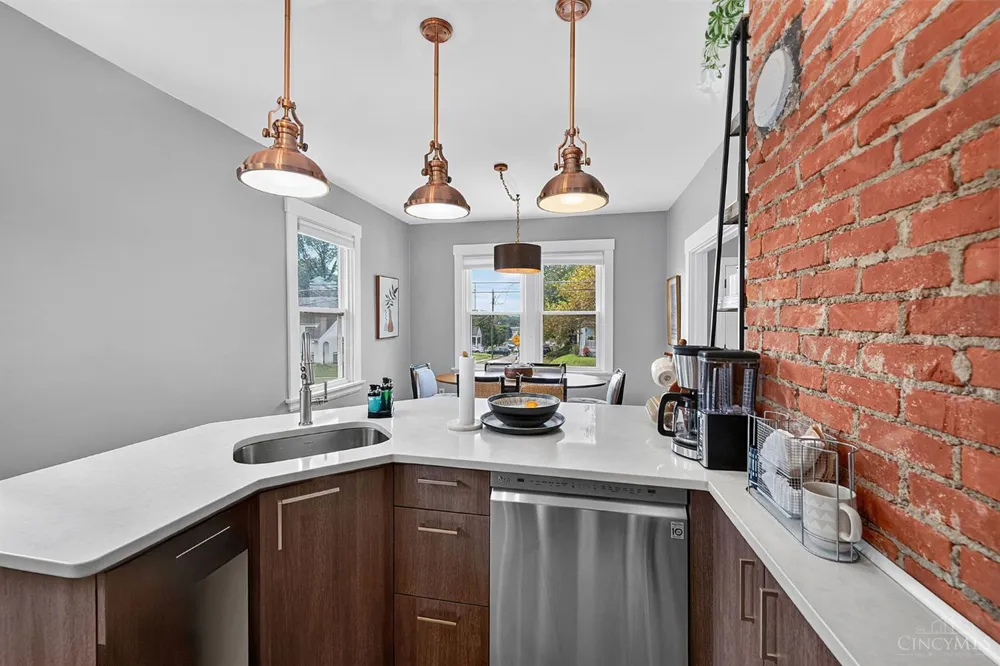 5620 Islington Avenue Cincinnati, OH 45227