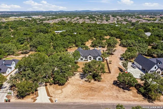 10005 Saxet Dr Boerne, TX 78006
