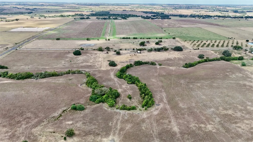 3 County Road 366 Shiner, TX 77984