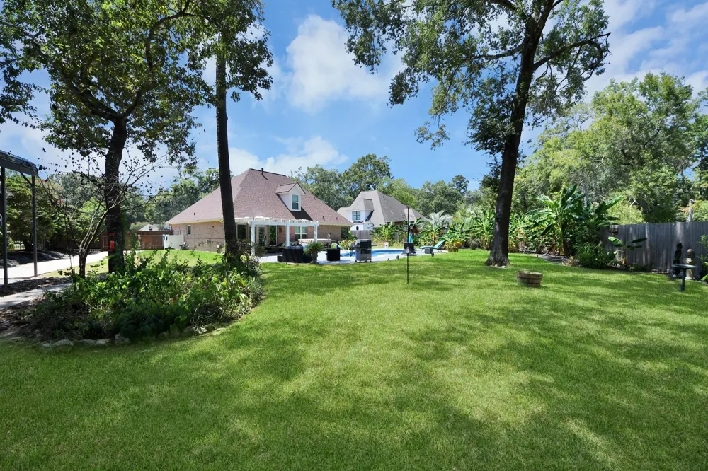 910 Apollo Street New Caney, TX 77357